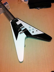 Dean Michael Schenker RETROのボディ周り