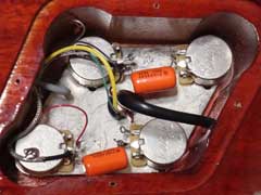 コンデンサ（オレンジドロップ）